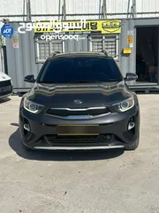  5 KIA STONIC 2020 فل إضافات بدون فتحة سقف