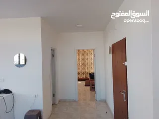  6 روف عباره عن استوديو