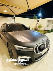  12 BMW 740Li VIP 2022