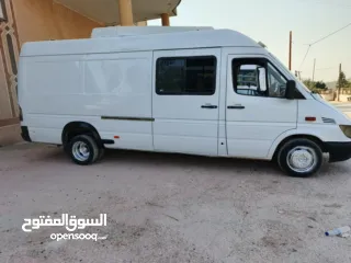  3 باص تجاري للبيع