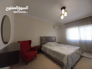  8 شقة للايجار في الصويفيه  ( Property 35802 ) سنوي فقط