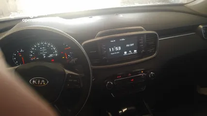  5 كيا سيرنتو اسود 2018 جنطات نيكل كااااااامل الاضافات فل فل فل