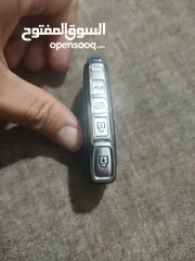  2 مفتاحKia5 للبيع
