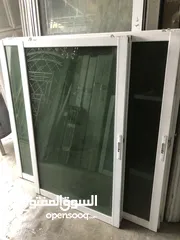  3 شبابيك الامنيوم لون ابيض زجاج اخضر