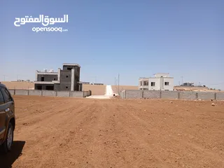  1 أرض للبيع في القسطل قرب شارع المطار