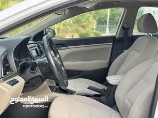  8 Hyundai Elantra 2017 Gcc Oman full option