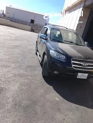  1 جيب سنتافي ترخيص 2008 مطور مستورد جديد راكب عليه  متور 2200 ديزل  فتحه