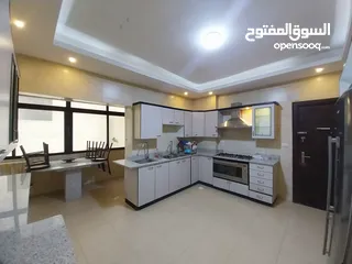  5 شقة مفروشة للإيجار 194م2 ( Property 19207 )-174873661
