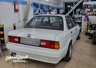  1 بوز النمر مواصفات كاملة . 1990 E30 M-technic II. كل اشي راكب أصلي BMW