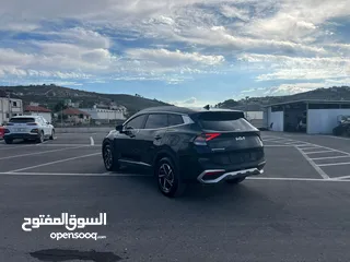  11 كايا سبورتاج /2022 فل بدون فتحة سقف  2x4 ///240Hp بنزين + كهرباء  ( Haybrid) 1600cc