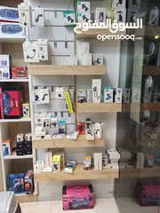  2 بضاعة محل للبيع
