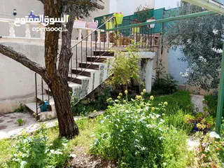  6 منزل دوبلكس مستقل للبيع في اسكان ابو نصير القديم