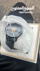  1 ساعه فيزاتشي جديده بالكرتونه