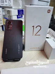  6 مستعمل شاومي Not 12 leit 5G رام 16 جيجا 256 أغراضة والكرتونه الأصلية متوفر توصيل