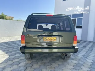  4 جيب شيروكي نظيف 97 للبيع فقط