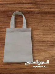  2 حقائب توت باق ساده جاهزه للطباعه والرسم وتطريز