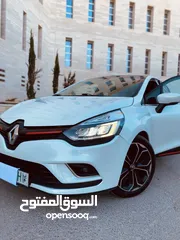  19 رينو كليو ديزل فل فل مع سقف بانوراما للبيع