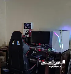  8 كمبيوتر جيمنغ