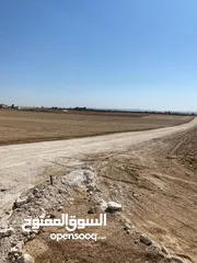  7 جنوب عمان السيفية قرب مطار الملكة علياء