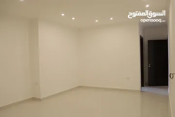  22 شقة فارهة حديثة ، طابق اول مميزة للبيع في ضاحية الامير راشد ، بمساحة بناء 210 م ، وبتشطيبات راقية .