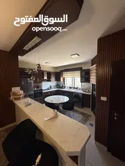  7 شقة للبيع طابق رابع
