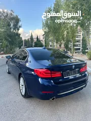  2 BMW 530 plugin hybrid