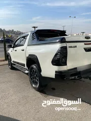  4 تويوتا هايلكس محول ادفنشر أصلي2021 /2800 cc