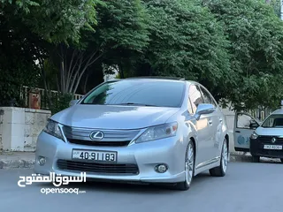  6 لكزس hs 250 هايبرد موديل 2010 بحالة الشركه