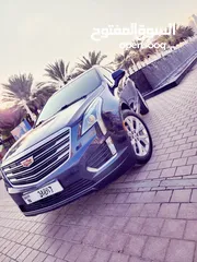  1 سيارة كاديلاك XT5