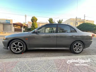  4 متسوبيشي لانسر موديل 1999 بحاله الوكاله