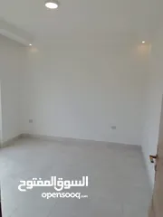  4 شقة طابقية للبيع في دير غبار