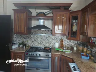  12 نشتري نشتري نشتري جميع انواع الشبابيك المنيوم والبواب الخشب والحديد والمطابخ والكرميد والسكراب واطقم