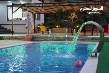 34 مزرعة بلاك سوان للايجار-Black Swan Farm