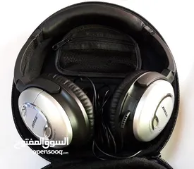  1 BOSE QuietComfort 15 Noise Cancelling Headphones