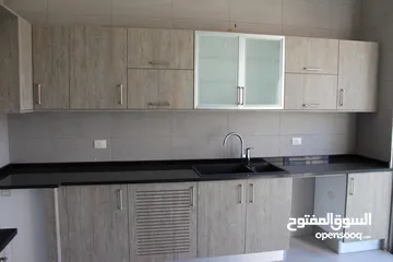  11 شقة غير مفروشة للإيجار 180م2 ( Property 11316 )-175081081