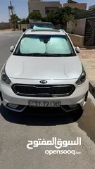  17 كيا نيرو هايبرد موديل 2018 وارد كوريا كلين تايتل فحص كامل.  Kia Niro hybrid 2018 Korean spec.
