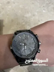  3 ساعة G.P جديدة تماما