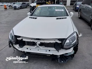  19 Slc 300 amg موديل 2019 للبيع بالحادث