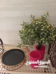  8 سلة خضروات مع علبتين صغار و مضيفة حلو بس