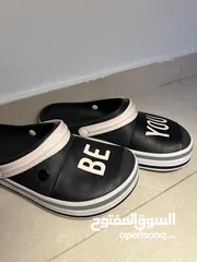  1 شبشب طبي كروكس crocs اصلي