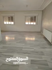  14 شقه ذات اطلاله مميزه الجبيهه حي المنصور