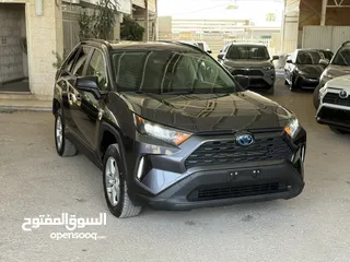  12 تويوتا راف فور ((2021)) فورويل، كلين تايتل، فحص كامل، بطارية ليثيوم، حرة، بحالة الوكاله، بسعر مميز..