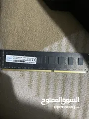  1 يوجد اربع حبات رام ddr3