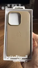 2 كفرات ايفون 15 جلد طبق الاصل بشعار ابل Apple مع الماق سيف
