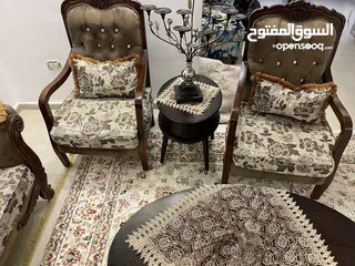  3 عفش للبيع بحال الوكالة