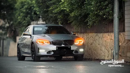  8 بي ام 330 هايبرد