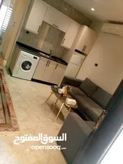  1 ستديو مفروش سوبر ديلوكس في منطقة شارع الجامعة الأردنية للايجار 245دينار شهري