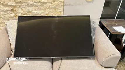  2 تلفزيون National view للبيع نظيف خالي من المشاكل مستعمل