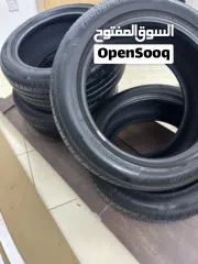  2 تايرات كامري مستعملين سنة ونص بحالة جيدة جداً