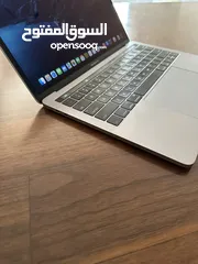  2 MacBook Pro Touch Bar بسعر حرق
